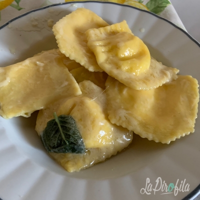 Ravioli Fatti Da Me Al Burro E Salvia